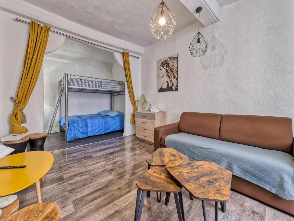 Vecchio Droite Apartment *